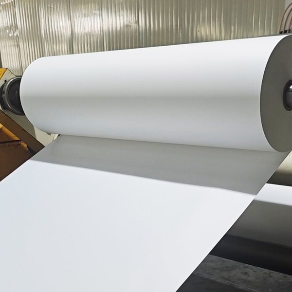 A PP szintetikus papír új jövőt nyit a csomagoláshoz és a nyomtatáshoz